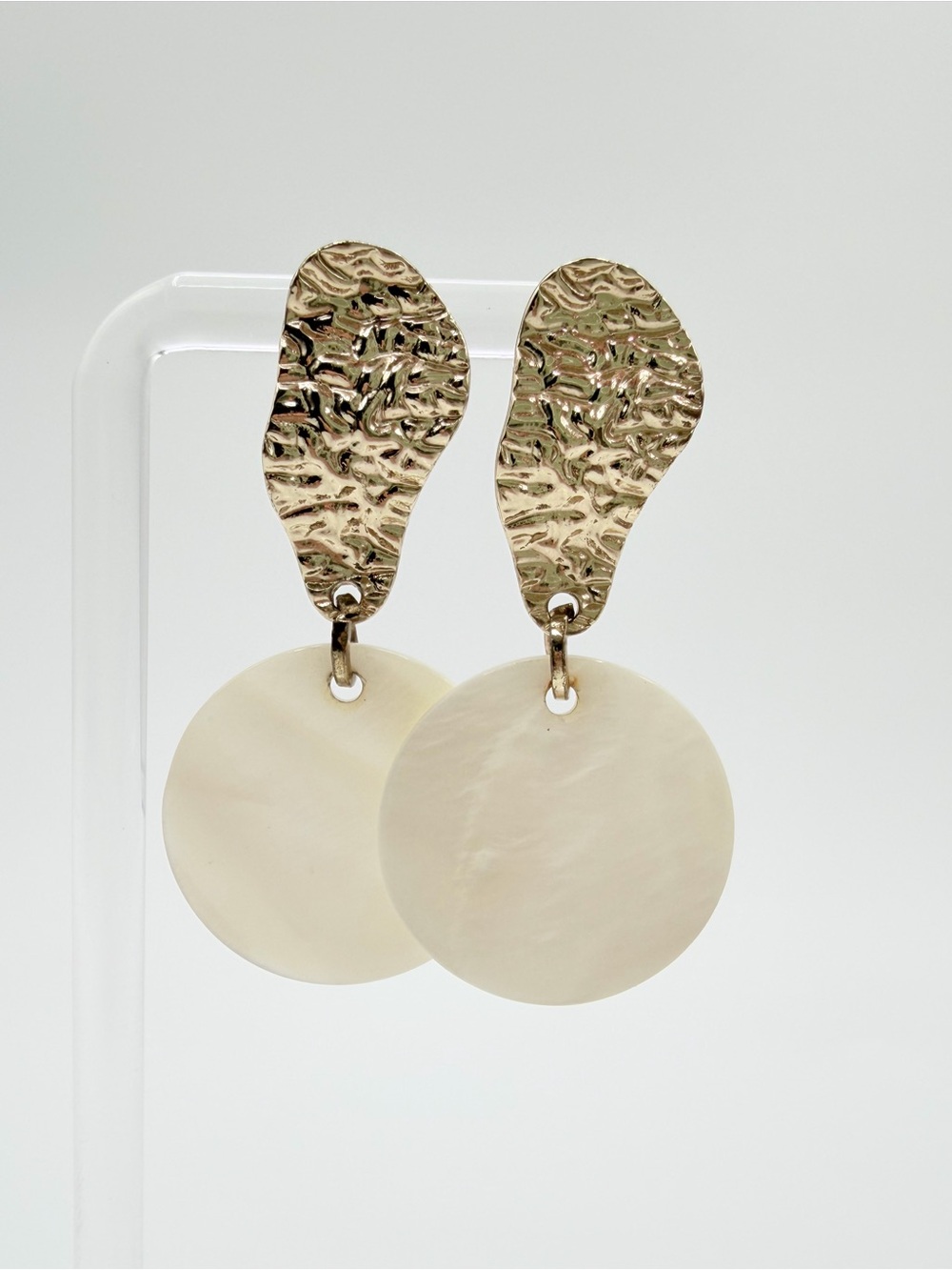 Gold Tone White Shell Disc Drop Earrings Statement Boho Chic